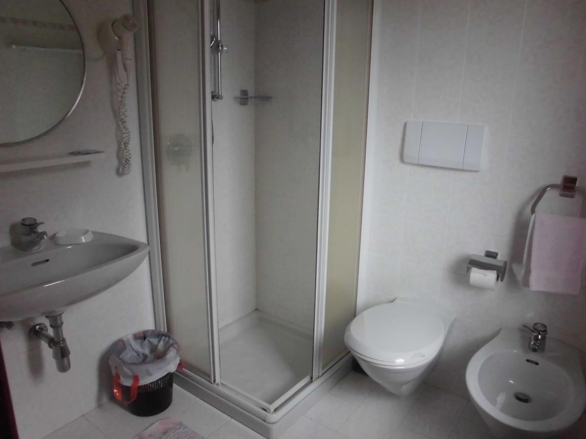 Menardi Sisto B&B Cortina d'Ampezzo Buitenkant foto